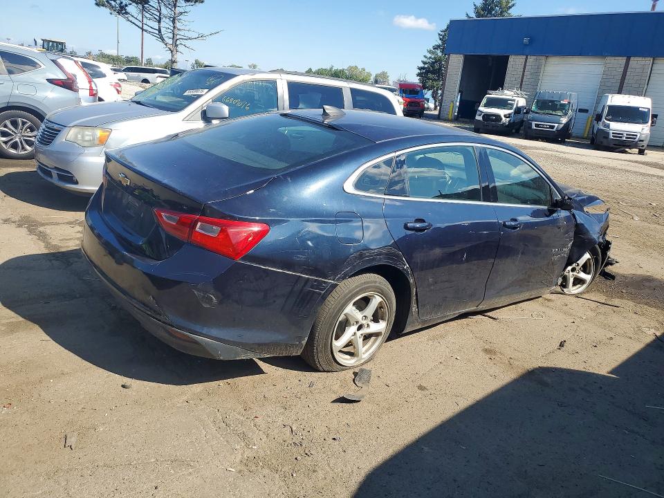 Photo 3 from auction – 2018 CHEVROLET MALIBU with VIN 1G1ZB5ST7JF169039
