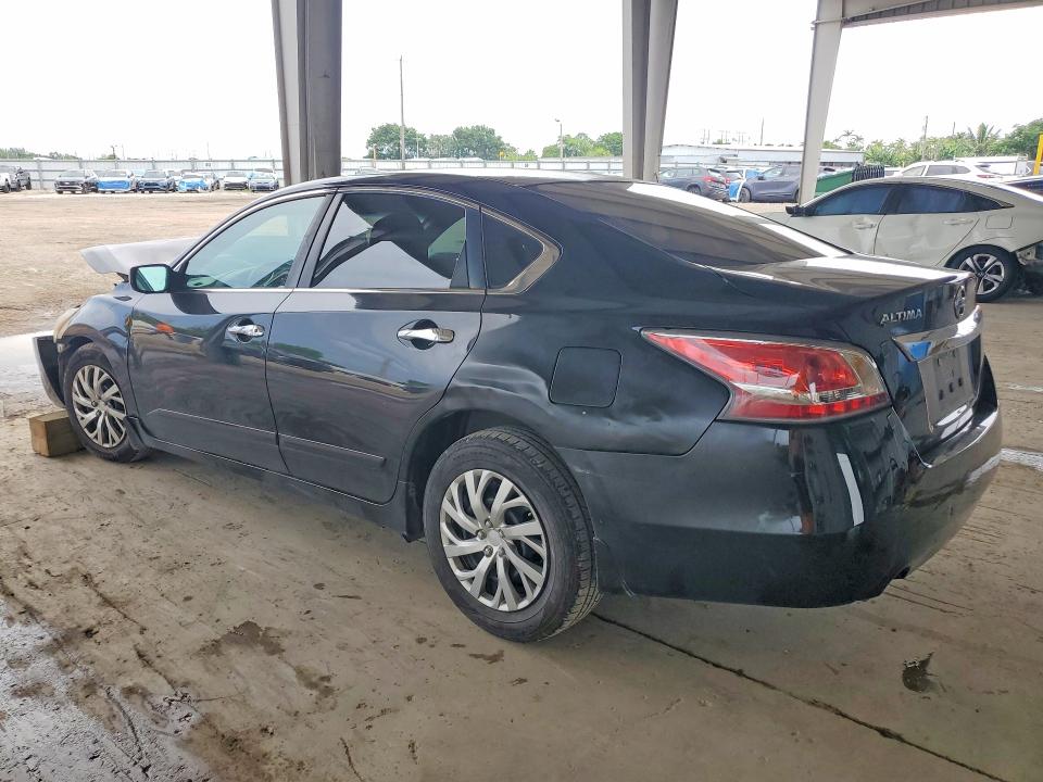 Photo 2 from auction – 2015 NISSAN ALTIMA with VIN 1N4AL3APXFC573252
