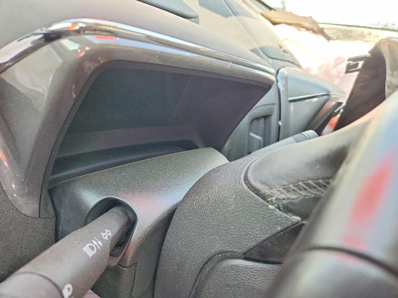 Photo 9 from auction – 2015 CHEVROLET VOLT with VIN 1G1RD6E48FU130192