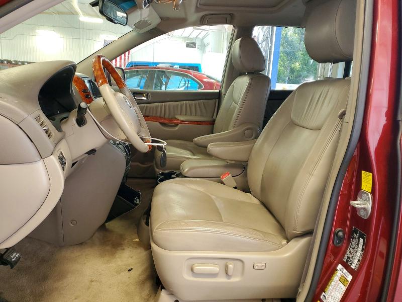 Photo 7 from auction – 2010 TOYOTA SIENNA with VIN 5TDDK4CC9AS031089