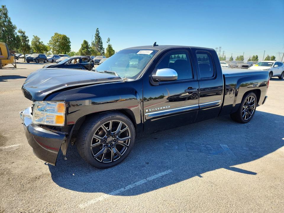 2009 CHEVROLET SILVERADO - Търг №64153806
