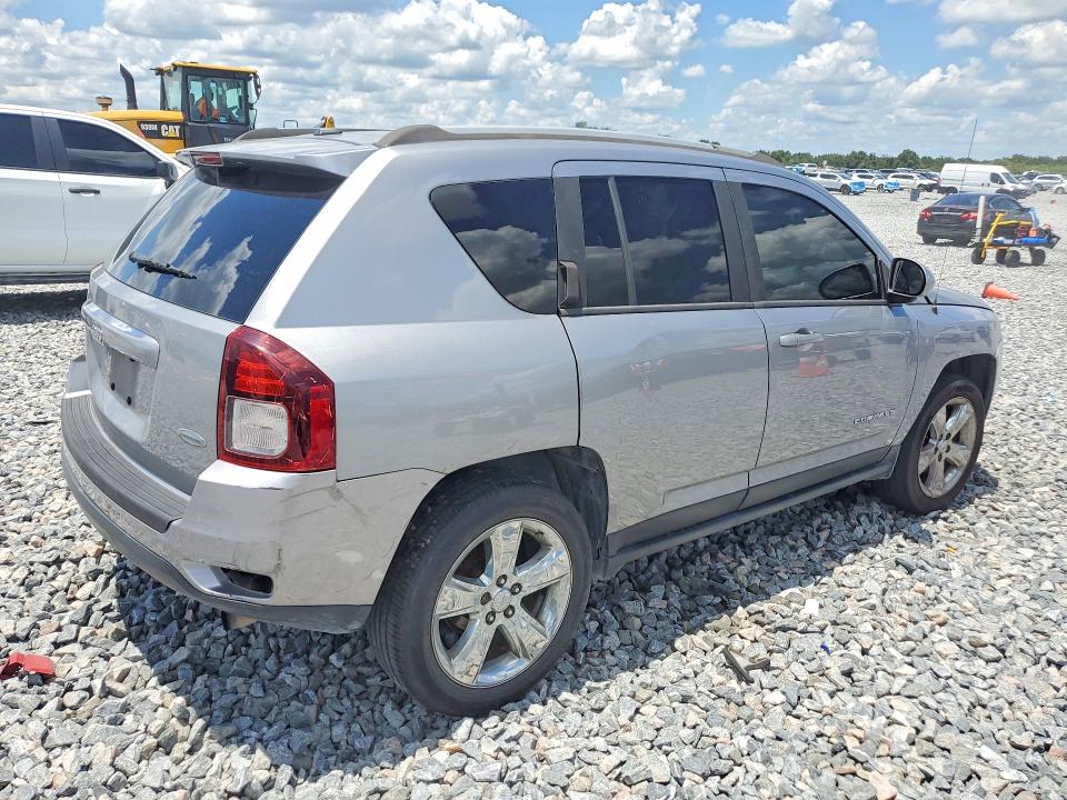 Photo 3 from auction – 2016 JEEP COMPASS with VIN 1C4NJDEB5GD541889
