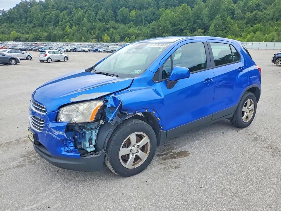 CHEVROLET TRAX 2015 with VIN KL7CJPSB5FB205115 - Photo from auction