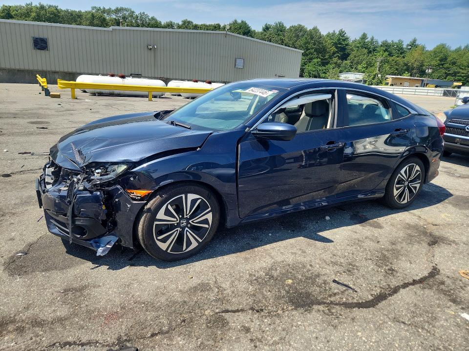 HONDA CIVIC 2017 with VIN 19XFC1F72HE205835 - Photo from auction