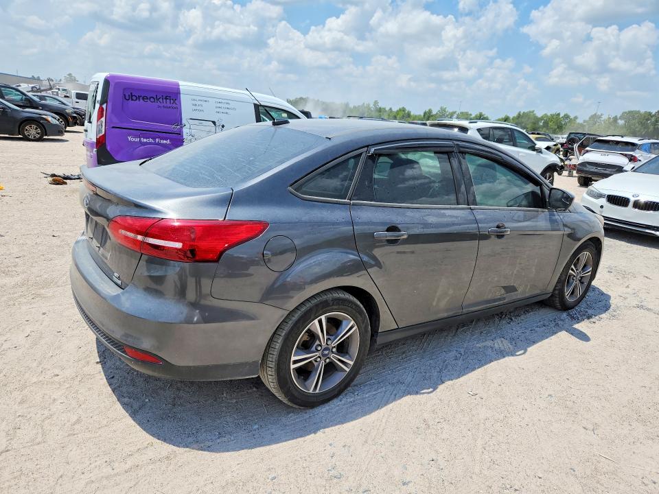 Photo 3 from auction – 2018 FORD FOCUS with VIN 1FADP3FE3JL204220