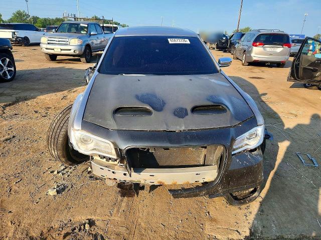 Photo 5 from auction – 2013 CHRYSLER 300C with VIN 2C3CCAKT1DH632576