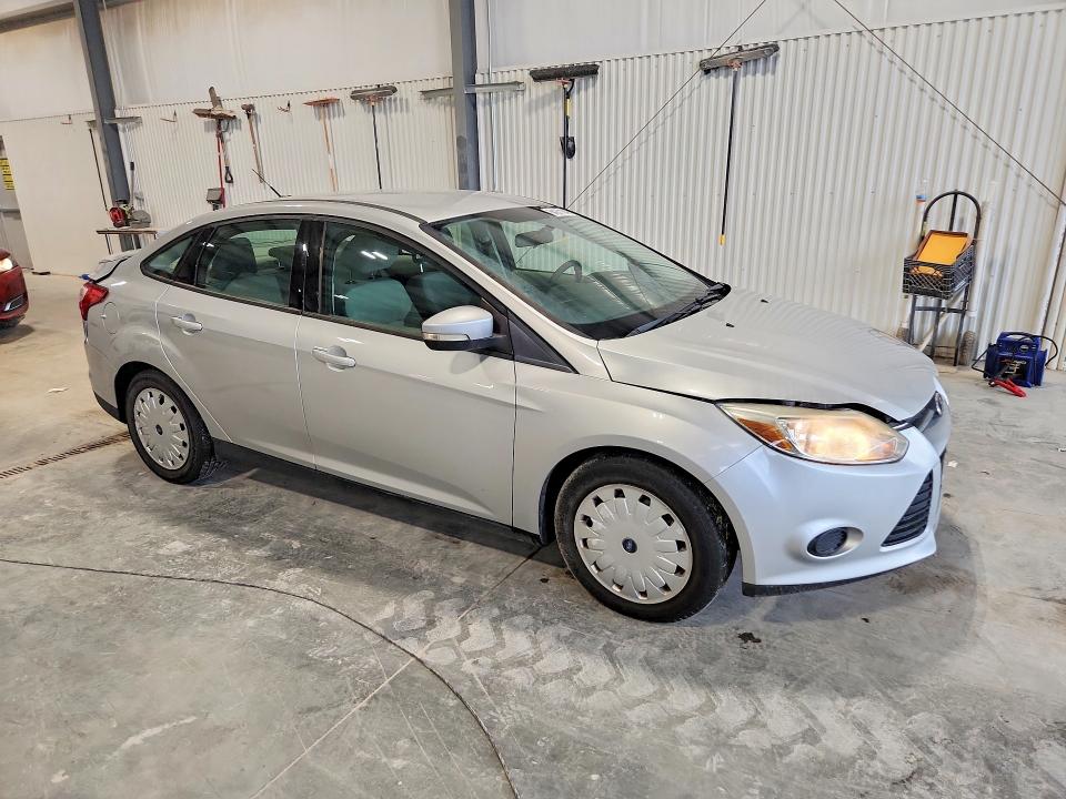 Photo 4 from auction – 2013 FORD FOCUS with VIN 1FADP3F22DL321765