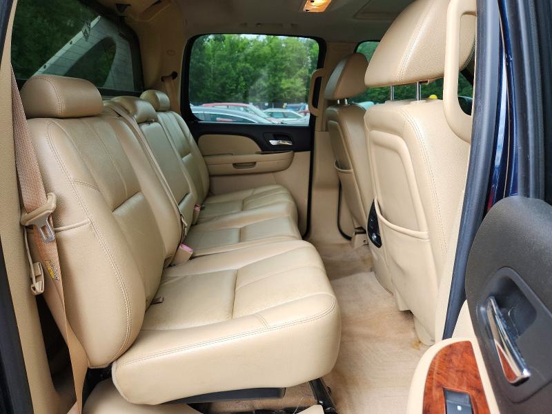 Photo 10 from auction – 2007 CHEVROLET AVALANCHE with VIN 3GNFK12397G130633