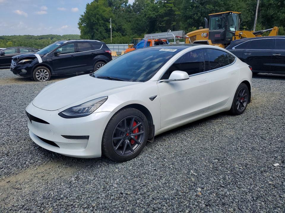 TESLA MODEL 3 2020 with VIN 5YJ3E1EB5LF619049 - Photo from auction