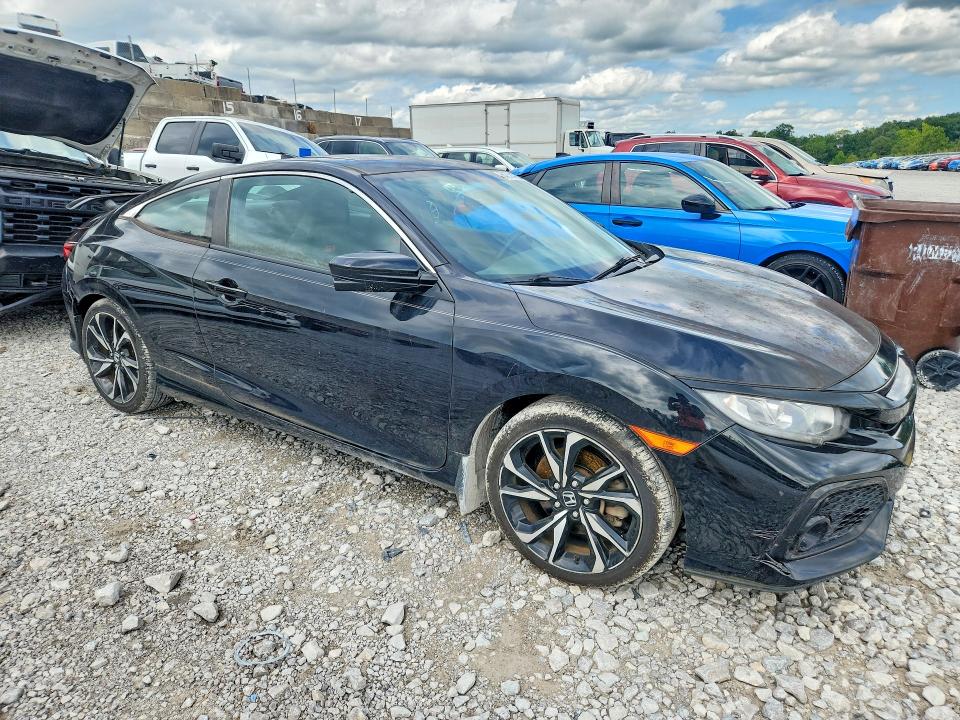 Photo 4 from auction – 2018 HONDA CIVIC with VIN 2HGFC3A56JH754662