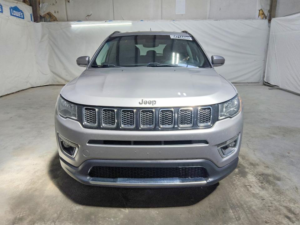 Photo 5 from auction – 2019 JEEP COMPASS with VIN 3C4NJCCB0KT675838