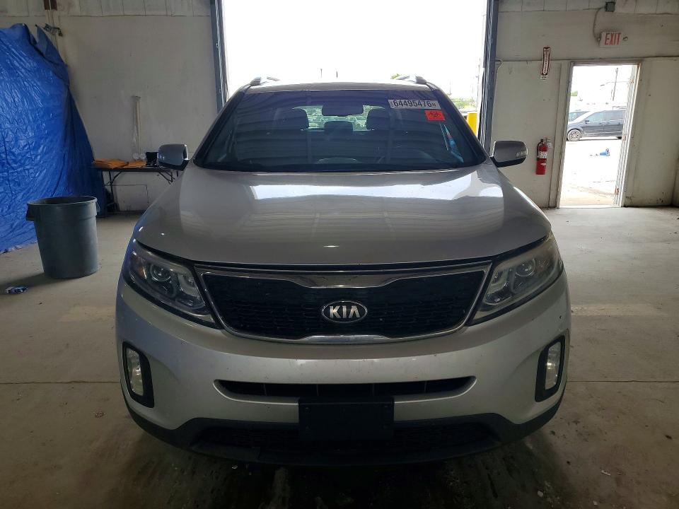 Photo 5 from auction – 2014 KIA SORENTO with VIN 5XYKT3A6XEG428048