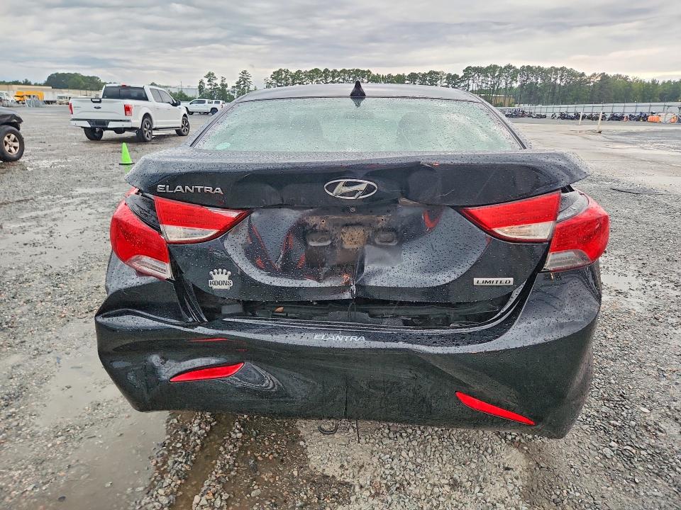 Photo 6 from auction – 2012 HYUNDAI ELANTRA with VIN 5NPDH4AE7CH151467