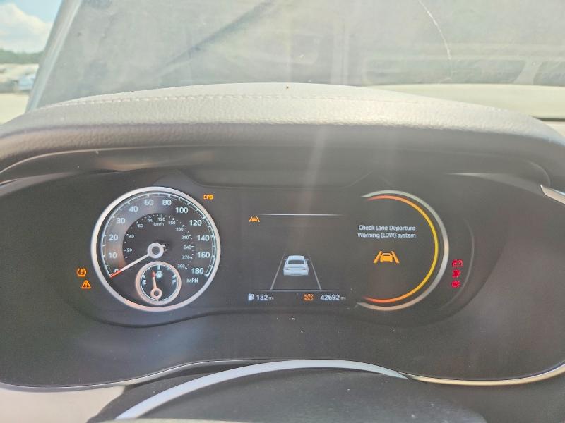 Photo 9 from auction – 2023 GENESIS G70 with VIN KMTG54TE5PU119875
