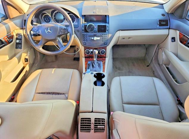 Photo 8 from auction – 2010 MERCEDES-BENZ C with VIN WDDGF5EB5AR108511