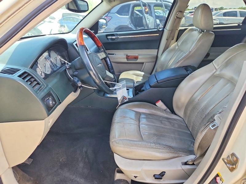 Photo 7 from auction – 2006 CHRYSLER 300C with VIN 2C3LA63H76H209596