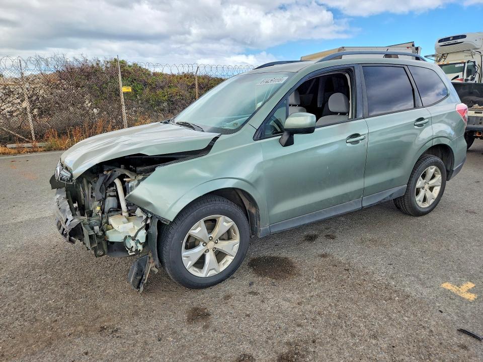 SUBARU FORESTER 2014 with VIN JF2SJADC2EH498518 - Photo from auction