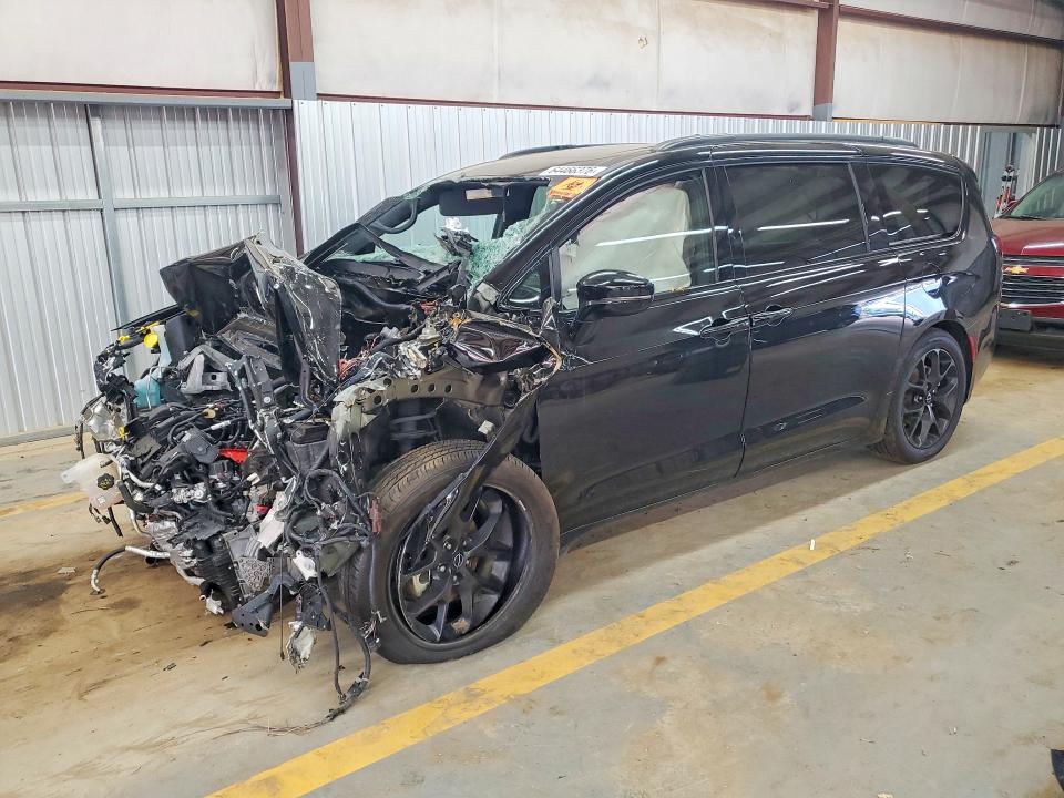 CHRYSLER PACIFICA 2025 with VIN 2C4RC1GG2SR546900 - Photo from auction