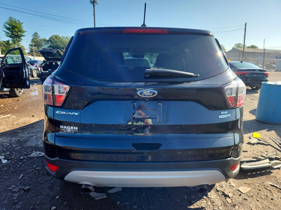 Photo 6 from auction – 2017 FORD ESCAPE with VIN 1FMCU9GD4HUC74655