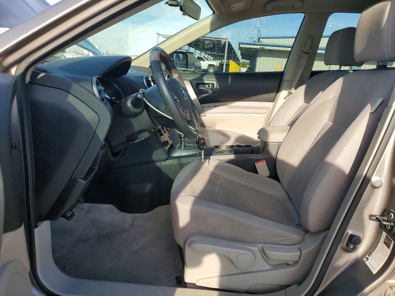 Photo 7 from auction – 2014 NISSAN ROGUE SELECT with VIN JN8AS5MV1EW711622