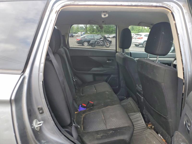 Photo 11 from auction – 2014 MITSUBISHI OUTLANDER with VIN JA4AD2A36EZ003236