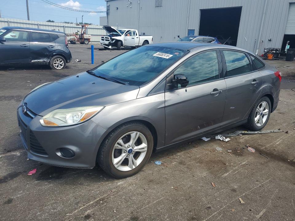 FORD FOCUS 2014 with VIN 1FADP3F20EL228342 - Photo from auction