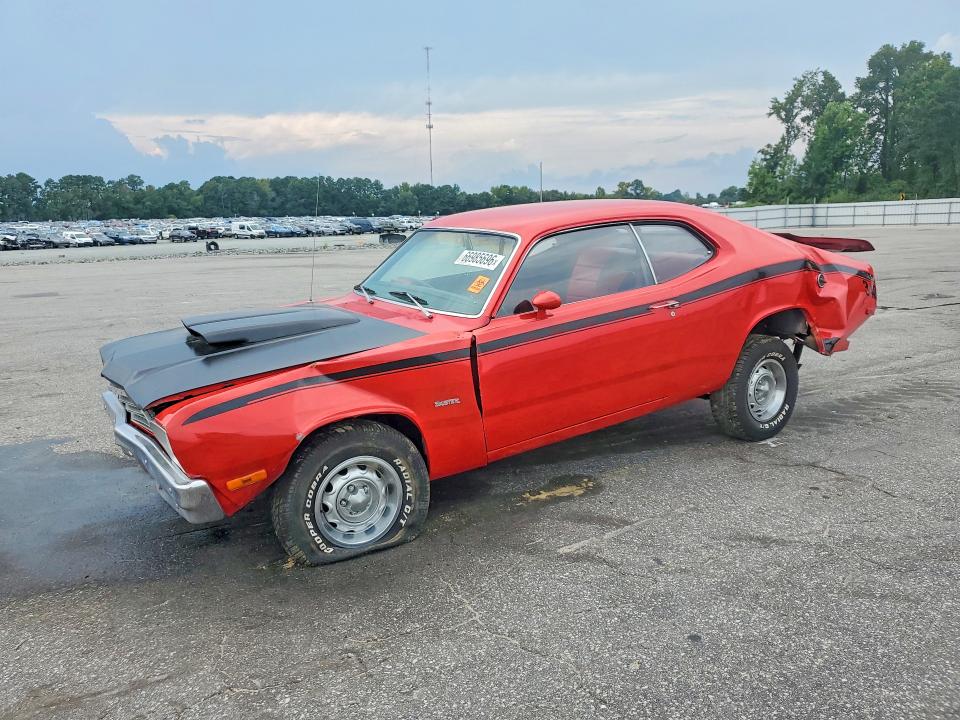 1974 PLYMOUTH DUSTER