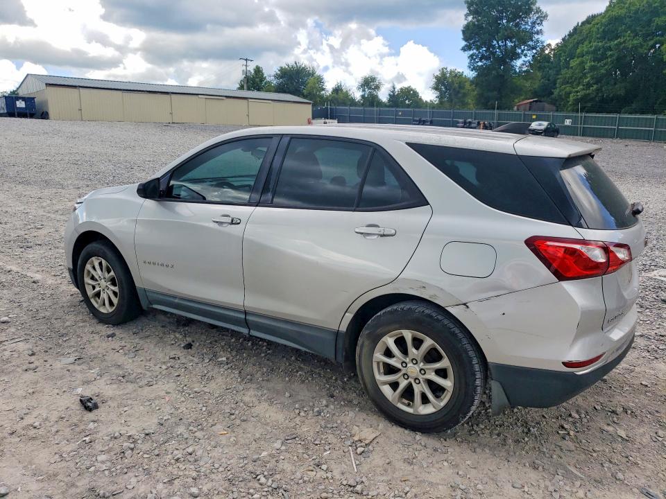 Photo 2 from auction – 2018 CHEVROLET EQUINOX with VIN 2GNAXHEV7J6170777