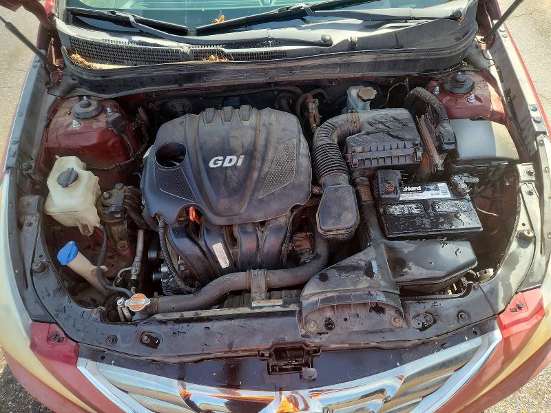 Photo 11 from auction – 2011 HYUNDAI SONATA with VIN 5NPEC4AC8BH271553