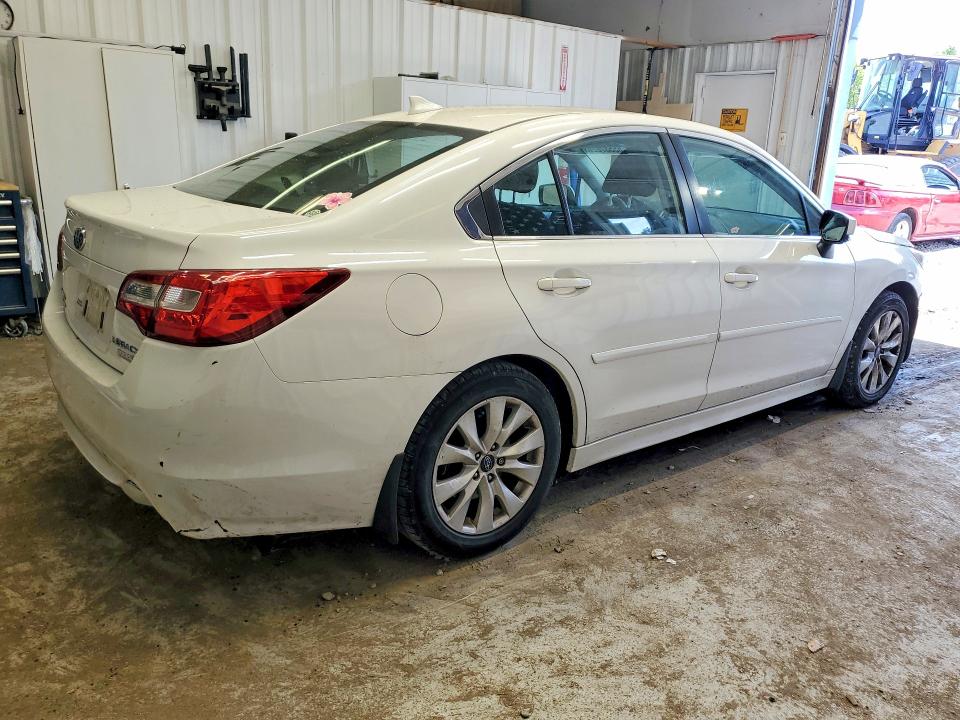 Zdjęcie 3 z aukcji – 2017 SUBARU LEGACY z VIN 4S3BNAC65H3035921