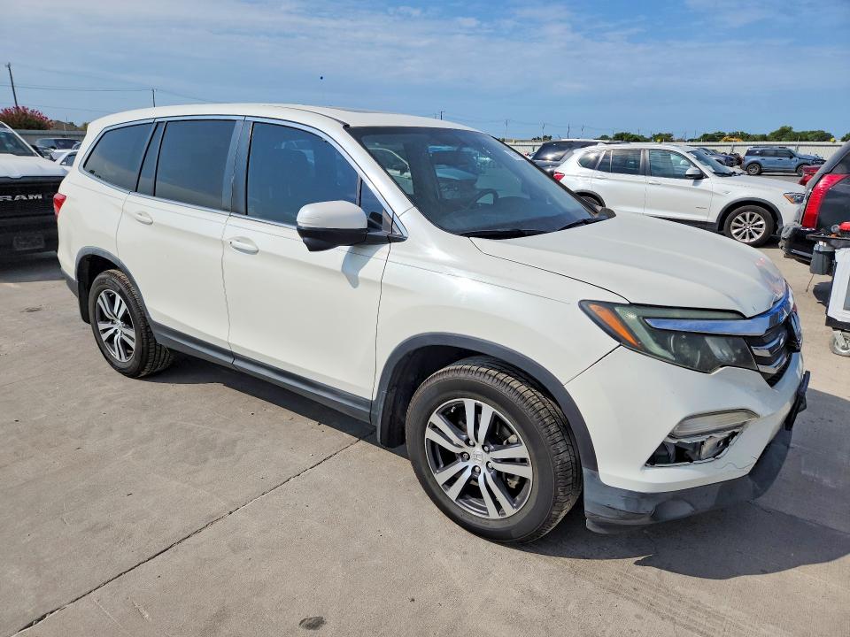 Photo 4 from auction – 2017 HONDA PILOT with VIN 5FNYF5H71HB013868