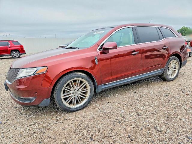 LINCOLN MKT 2015 with VIN 2LMHJ5AT2FBL02029 - Photo from auction