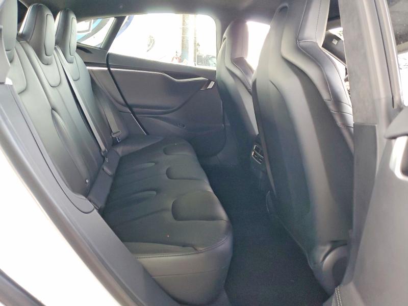 Photo 10 from auction – 2016 TESLA MODEL S with VIN 5YJSA1E25GF159582