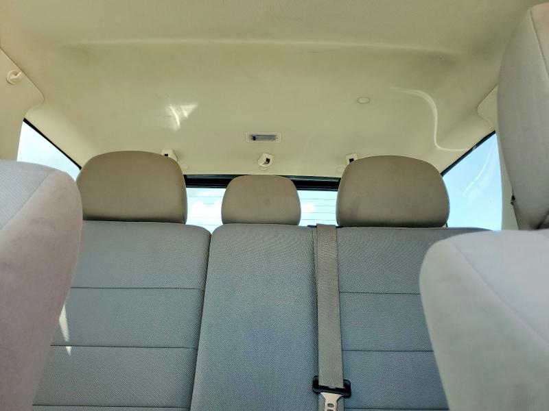 Photo 10 from auction – 2010 FORD ESCAPE with VIN 1FMCU0D70AKD19585