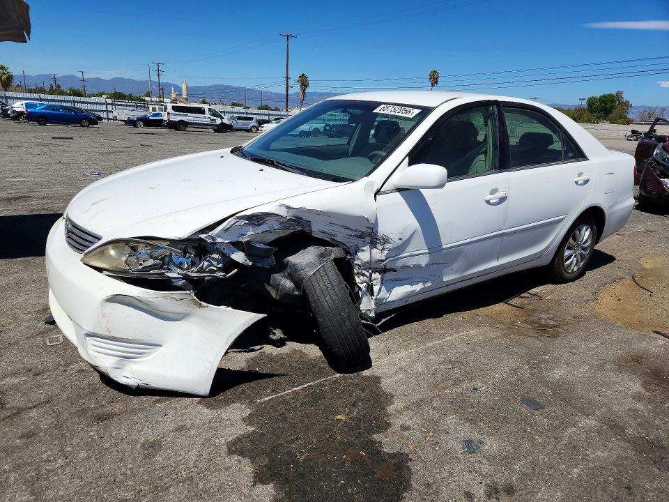 TOYOTA CAMRY 2005 with VIN 4T1BE30K25U388678 - Photo from auction