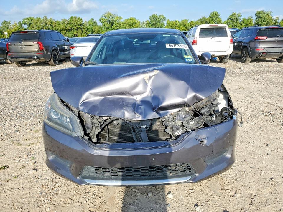 Photo 5 from auction – 2014 HONDA ACCORD with VIN 1HGCR2F37EA069741