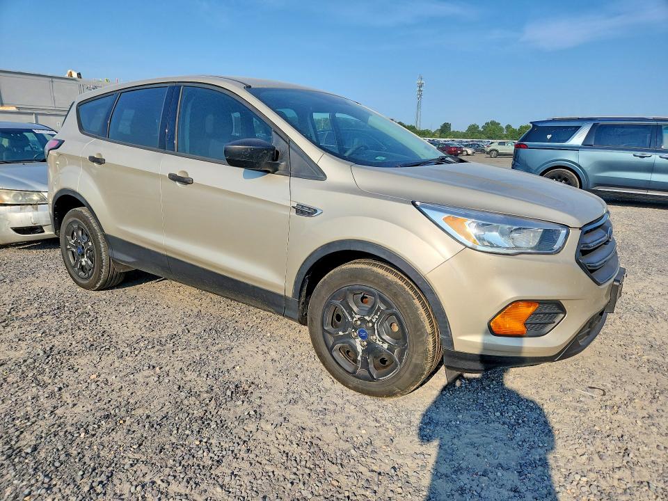 Photo 4 from auction – 2017 FORD ESCAPE with VIN 1FMCU0F79HUC59785
