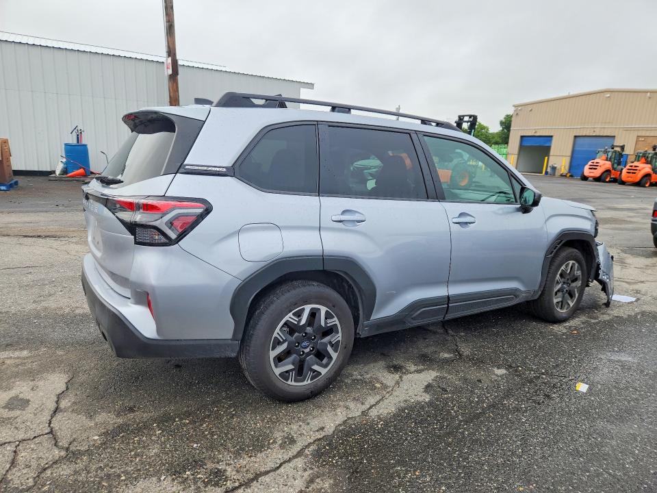 Photo 3 from auction – 2026 SUBARU FORESTER with VIN 4S4SLDD68T3071922