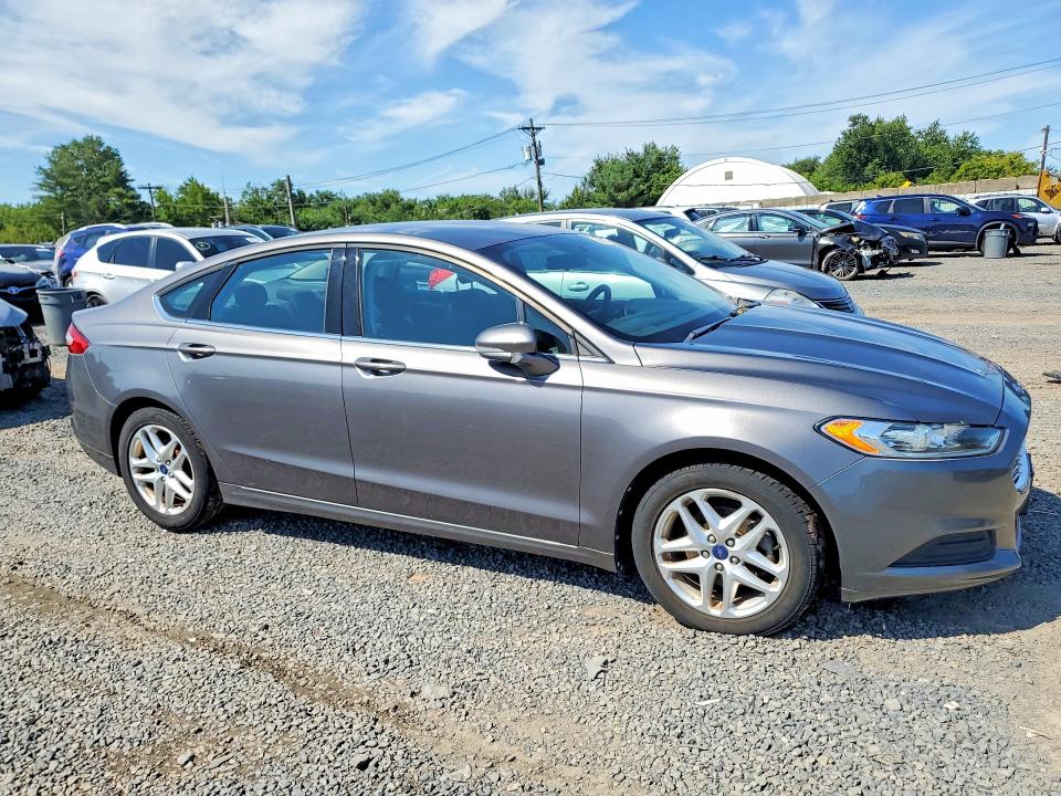 Photo 4 from auction – 2013 FORD FUSION with VIN 3FA6P0H79DR301613