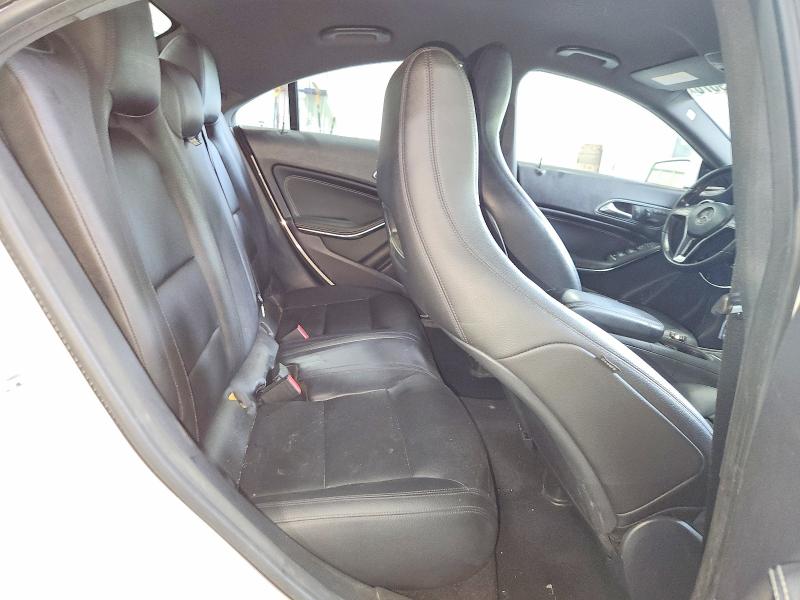 Photo 10 from auction – 2014 MERCEDES-BENZ CLA with VIN WDDSJ4EB5EN157191