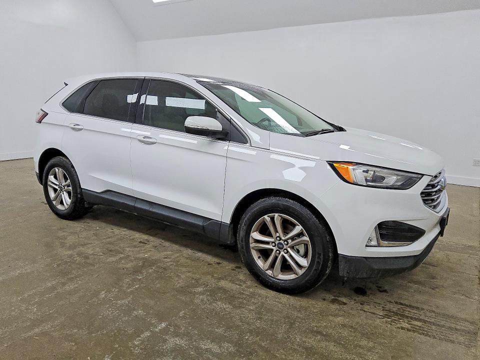 Photo 4 from auction – 2019 FORD EDGE with VIN 2FMPK3J98KBC44774