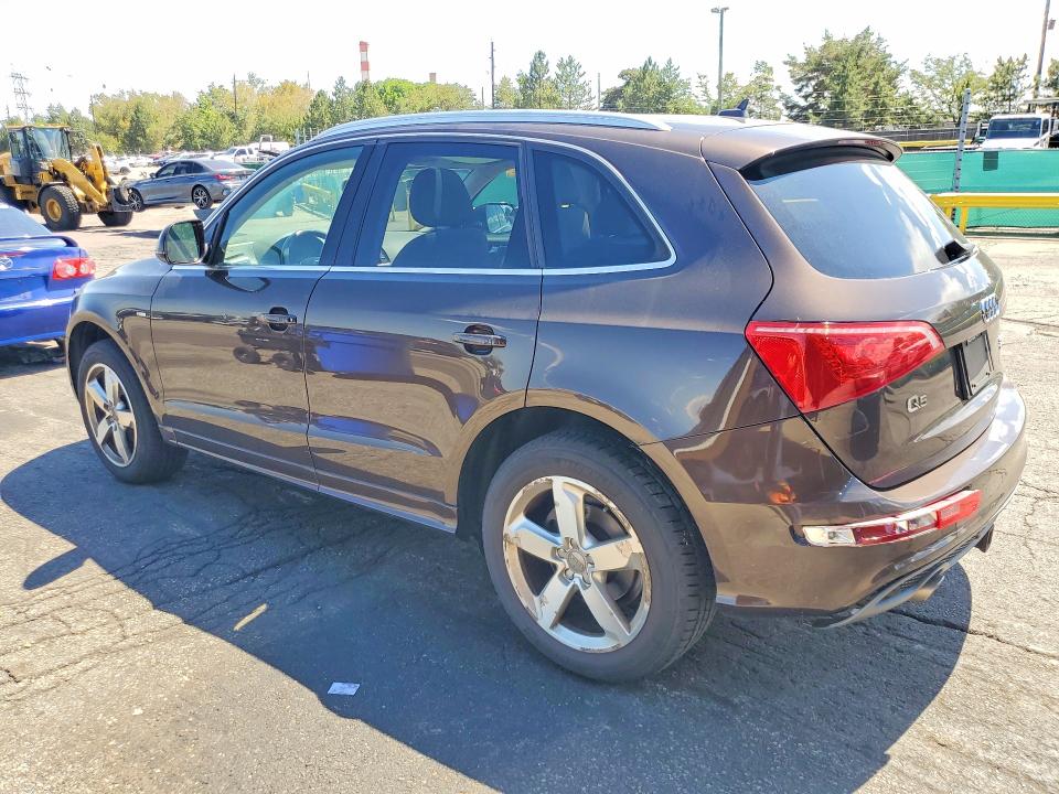 Photo 2 from auction – 2012 AUDI Q5 with VIN WA1DKAFP5CA085142