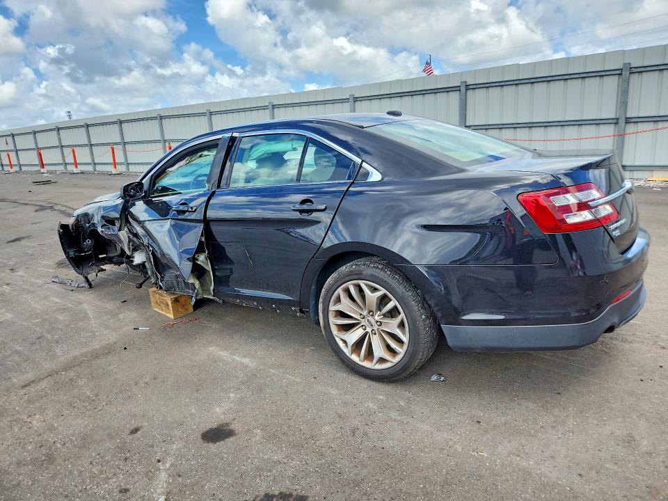 Photo 2 from auction – 2019 FORD TAURUS with VIN 1FAHP2F89KG101271