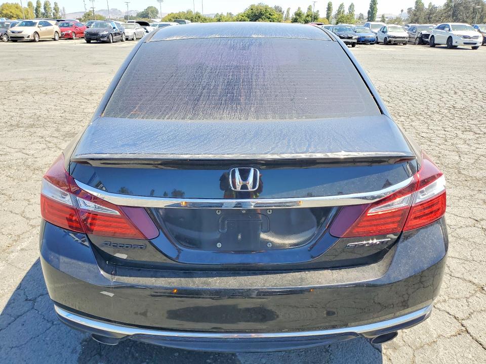 Photo 6 from auction – 2016 HONDA ACCORD with VIN 1HGCR2F55GA175769