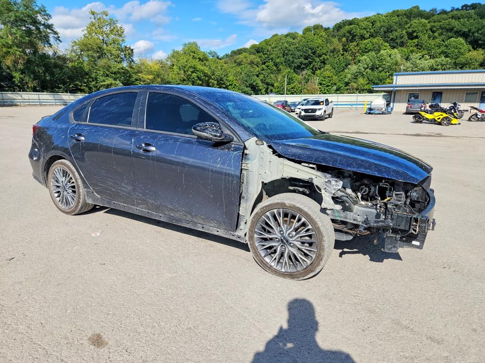 Photo 4 from auction – 2022 KIA FORTE with VIN 3KPF54AD7NE481531