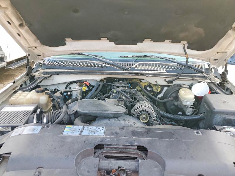 Photo 11 from auction – 2005 CHEVROLET SILVERADO with VIN 2GCEC19T951245276