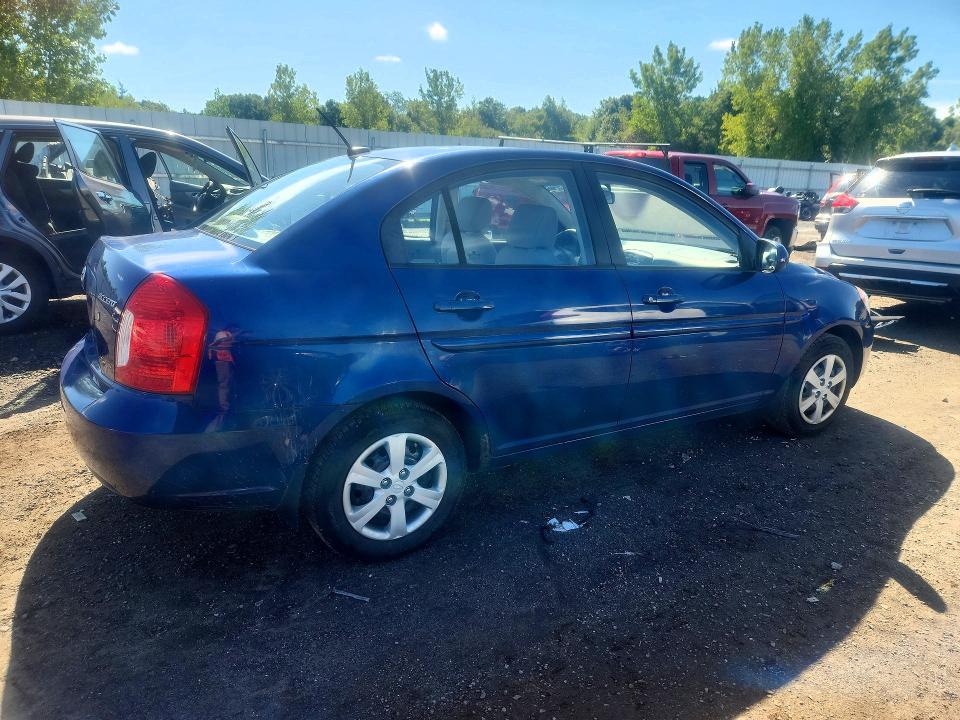 Photo 3 from auction – 2011 HYUNDAI ACCENT with VIN KMHCN4ACXBU619680