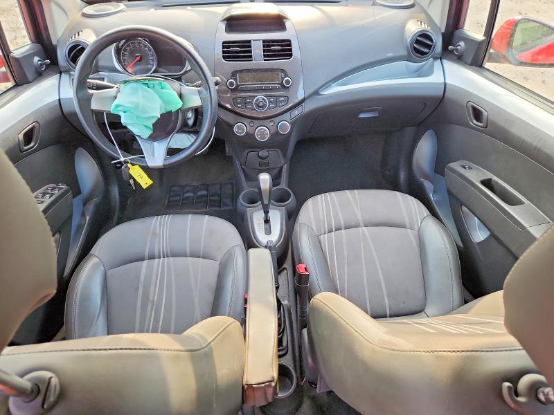 Снимка 8 от търг – 2015 CHEVROLET SPARK с VIN KL8CB6S94FC720469