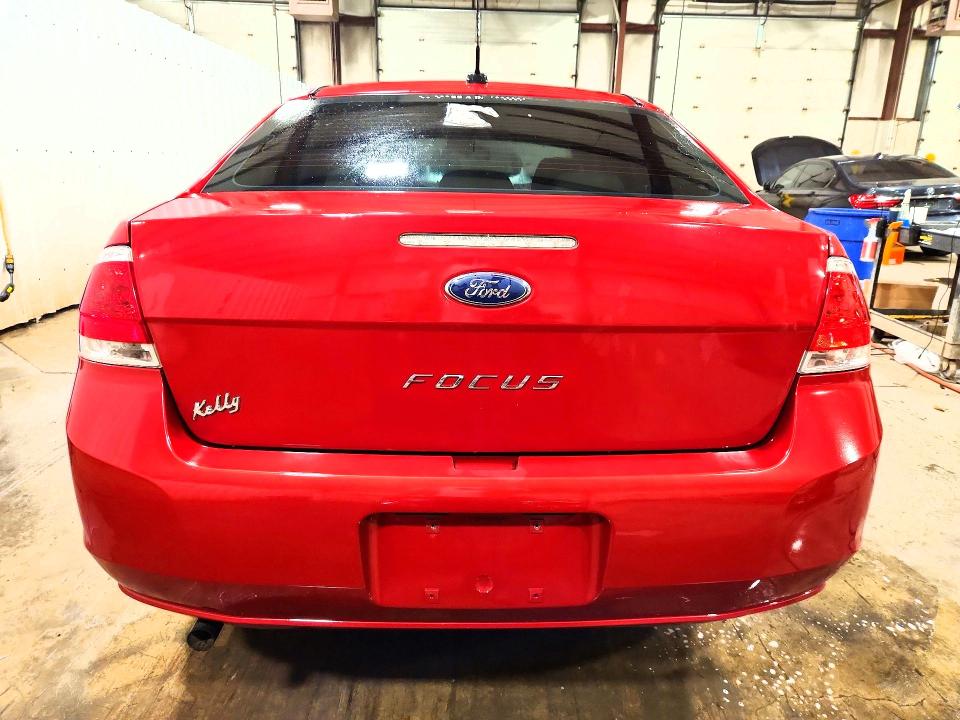 Photo 6 from auction – 2010 FORD FOCUS with VIN 1FAHP3EN8AW197573