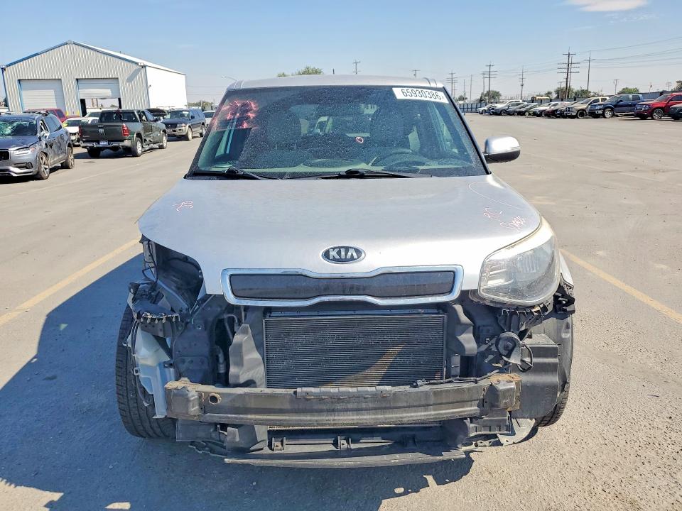 Photo 5 from auction – 2014 KIA SOUL with VIN KNDJP3A59E7728586